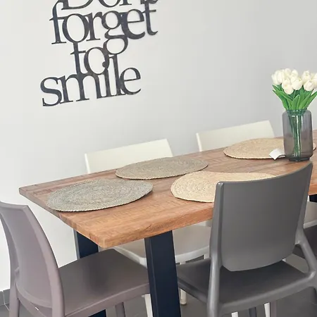 Appartement Il Relax Con Vista Mare - Free Parking, Wi-fi Loano