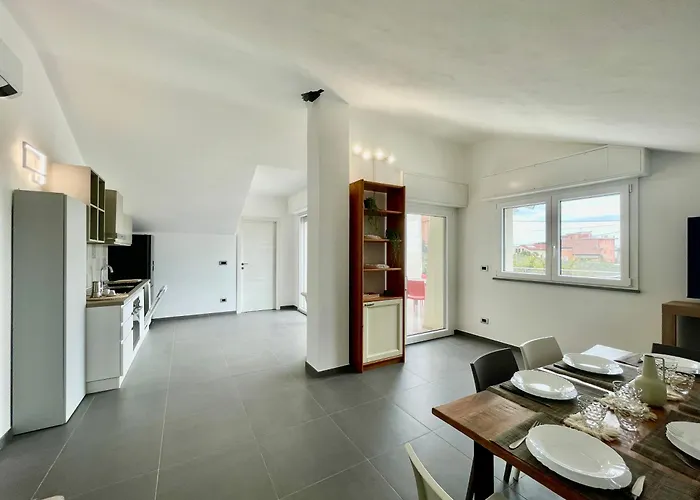 Il Relax Con Vista Mare - Free Parking, Wi-fi * Loano