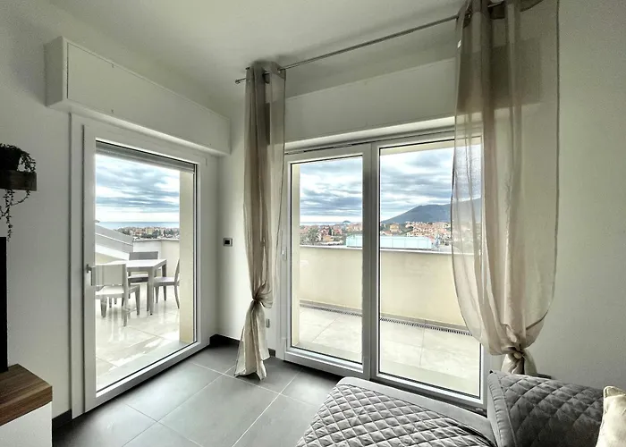 Il Relax Con Vista Mare - Free Parking, Wi-fi Appartamento Loano