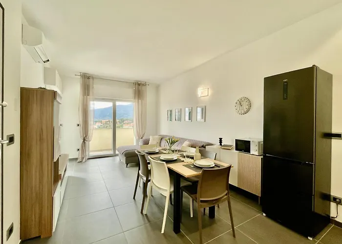 Appartamento Il Relax Con Vista Mare - Free Parking, Wi-fi Loano
