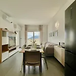 Apartment Il Relax Con Vista Mare - Free Parking, Wi-fi