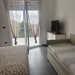 Il Relax Con Vista Mare - Free Parking, Wi-fi *