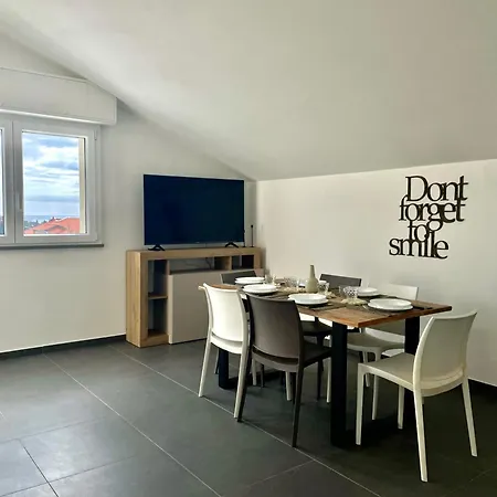 Apartment Il Relax Con Vista Mare - Free Parking, Wi-fi