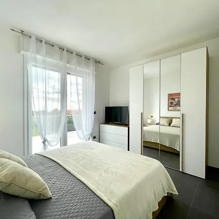 Il Relax Con Vista Mare - Free Parking, Wi-fi Apartment *